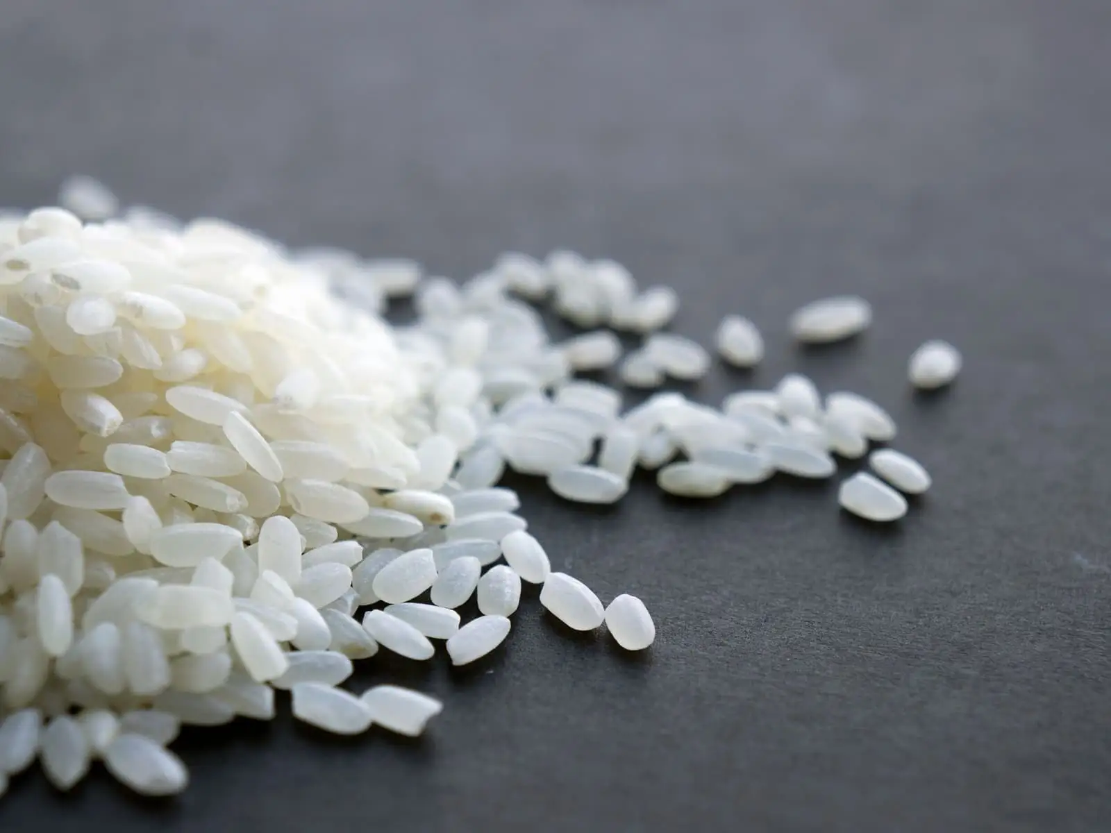 100% broken rice: white, parboiled and sortexed for export from India: Godavari delta, Nellore and Raichur mills